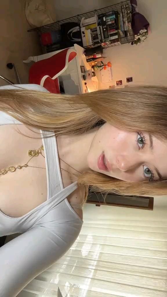 Video Iclik โ Gadis Abg Mulus Baru Jadian Ma Ayang Viral Avtub