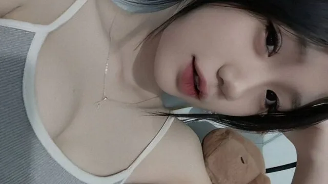 Bokep Indo Mantan Ngirimin Koleksi Pribadi ABG Cantik Zqya
