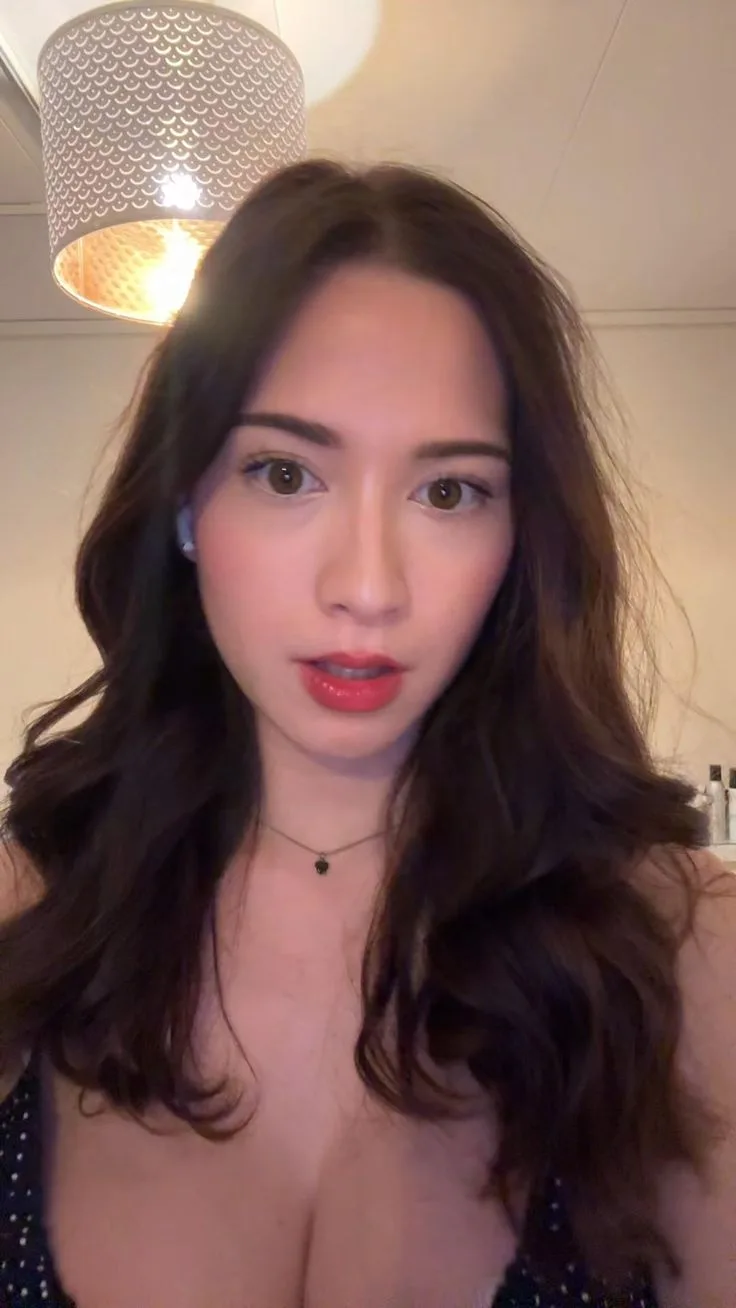 Video Iclik Jilbab – Konten Ani_moetz88 Pasutri Viral Bokep Indo